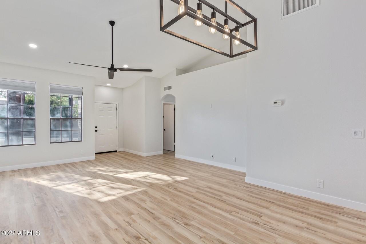 11 N Concord St - Photo 5 of 21