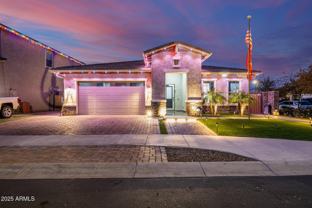 10808 W Luke Ave - Photo 1 of 1