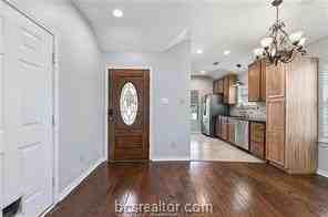 1109 Clearleaf Dr - Photo 2 of 12