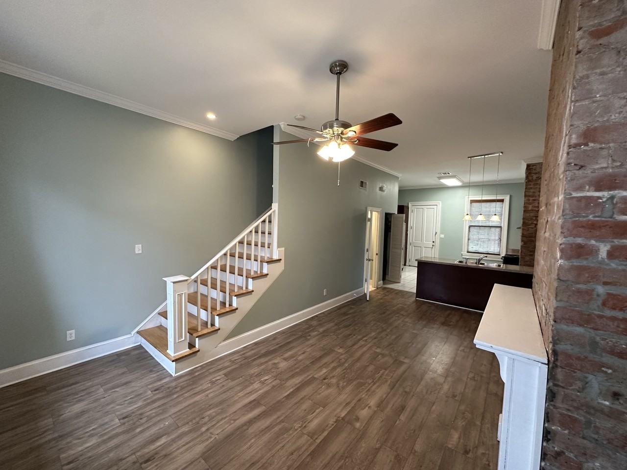 532 1st St #532 - Photo 3 of 21