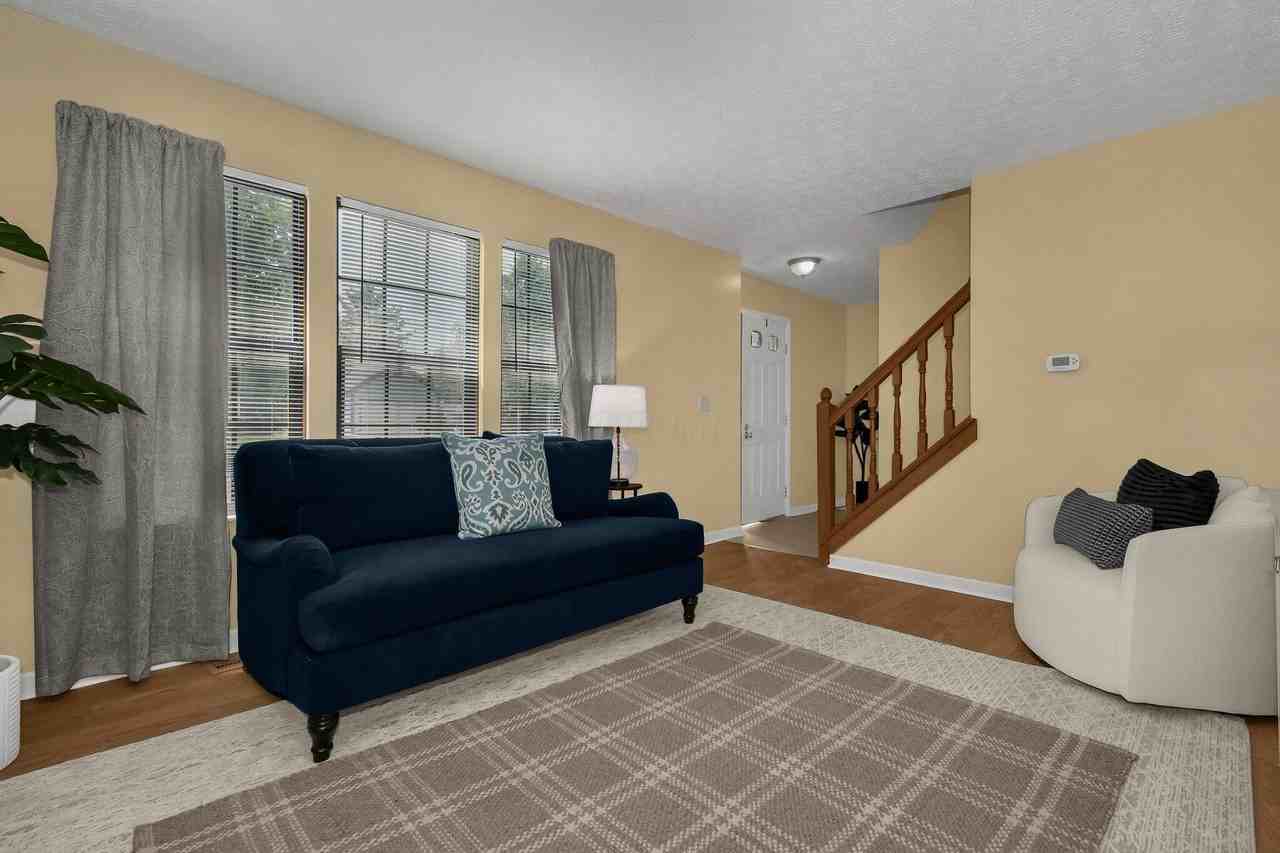 3084 Highland Park Dr - Photo 4 of 25