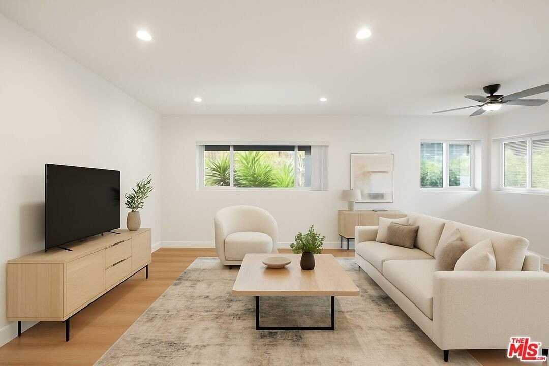 8442 Willoughby Ave Apt 3 #3 - Photo 2 of 21