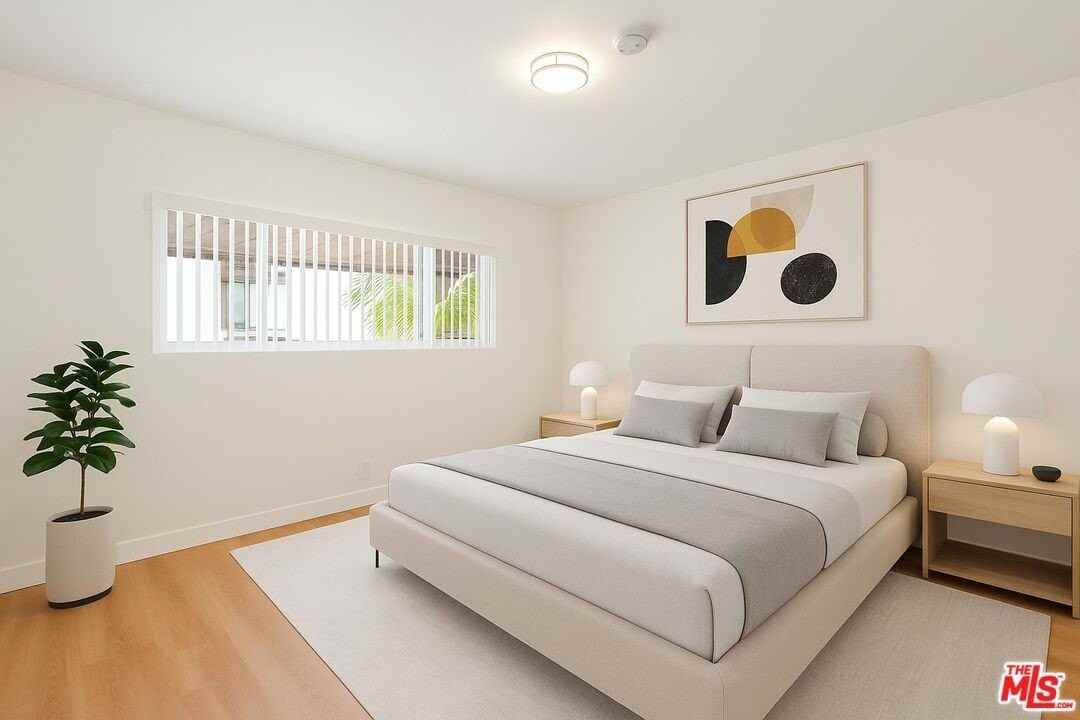 8442 Willoughby Ave Apt 3 #3 - Photo 6 of 21