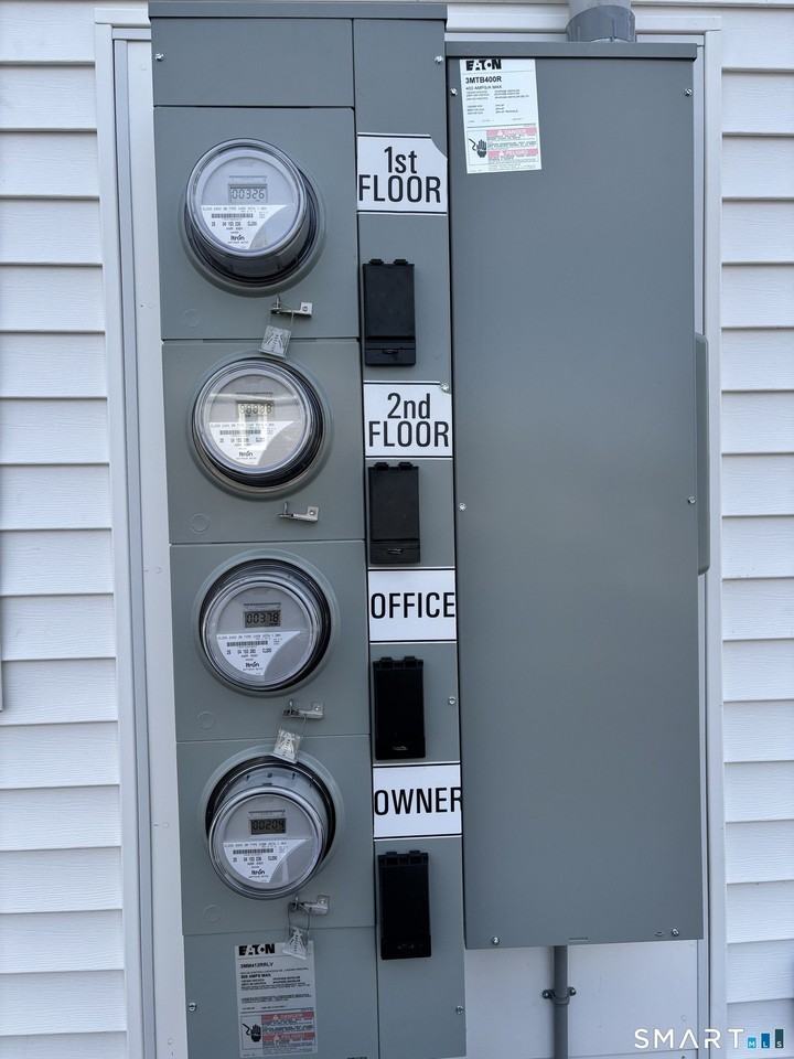 95 Pennsylvania Ave - Photo 5 of 36