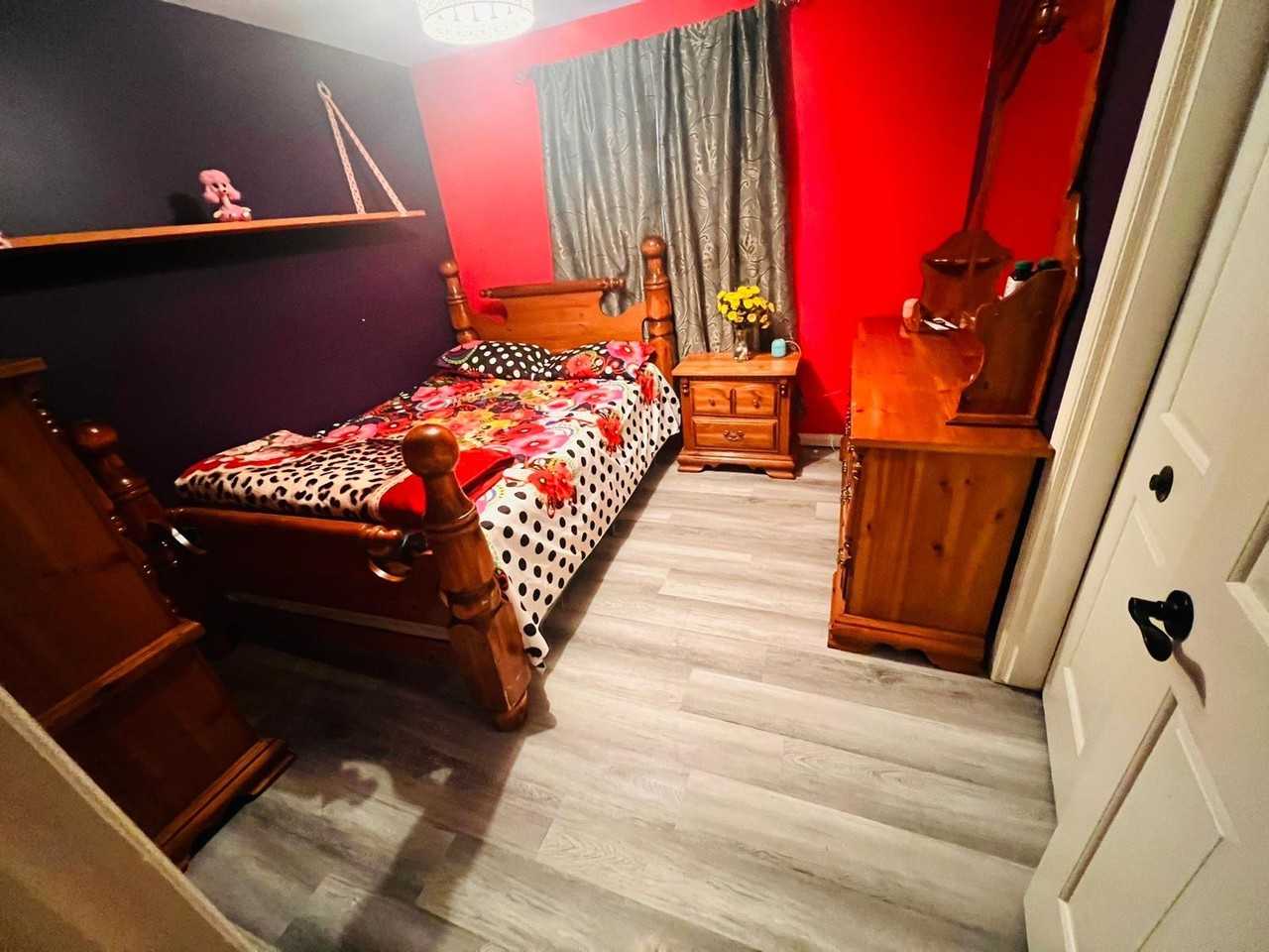 638 Creston Ave #2 - Photo 6 of 8