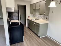 810 9th Ave S #8 - Photo 1 of 1