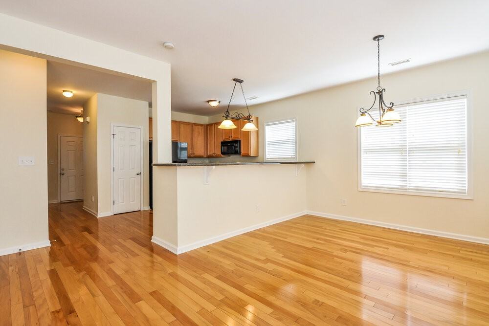 18 Willowbrook Cir - Photo 6 of 17