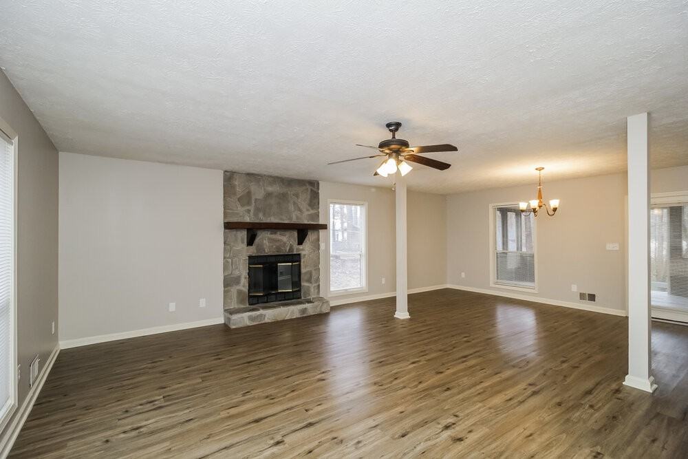 48 Bethany Ct - Photo 4 of 17