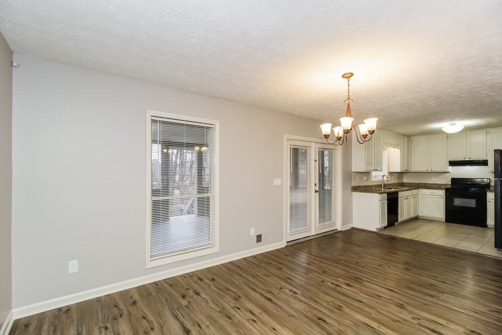 48 Bethany Ct - Photo 6 of 17