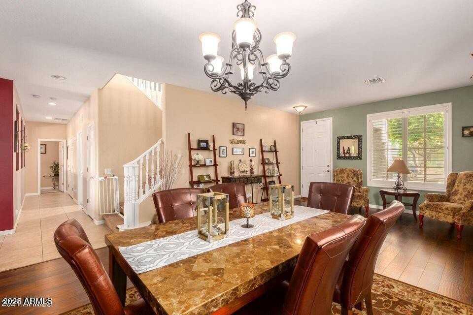 5118 W Swayback Pass - Photo 6 of 29