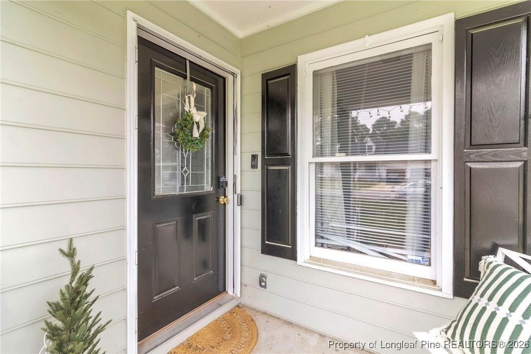 5008 Shimmer Dr - Photo 3 of 26