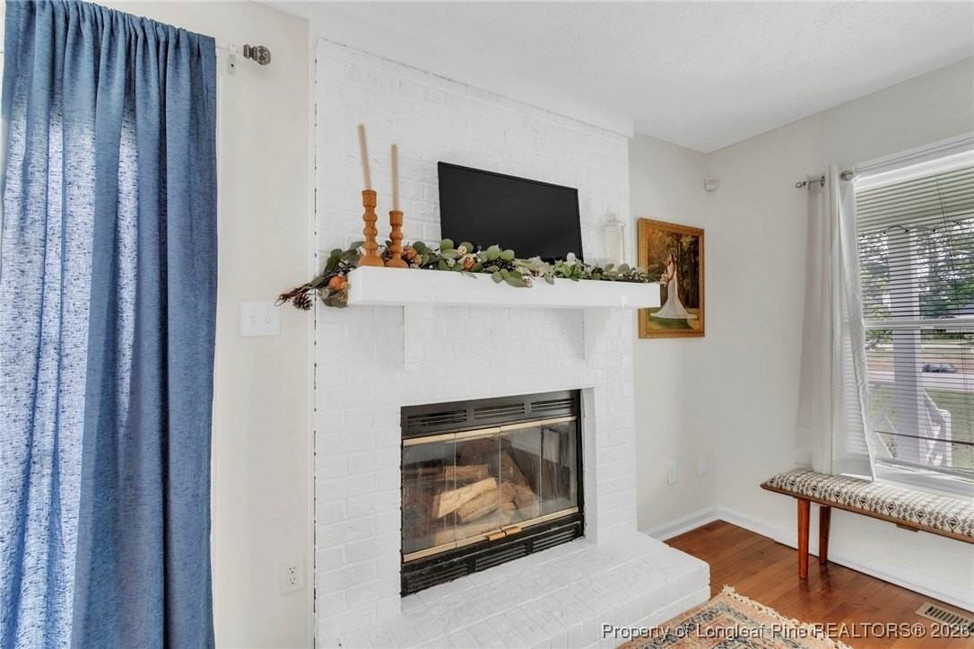 5008 Shimmer Dr - Photo 6 of 26