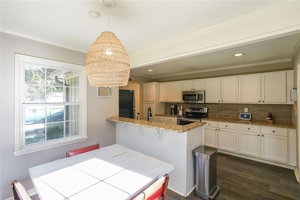 701 Willow Ridge Dr Ne - Photo 7 of 22