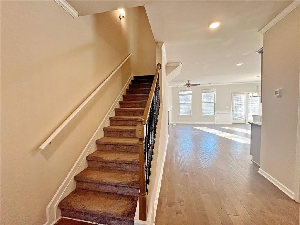 2734 Shetley Creek Dr - Photo 3 of 30