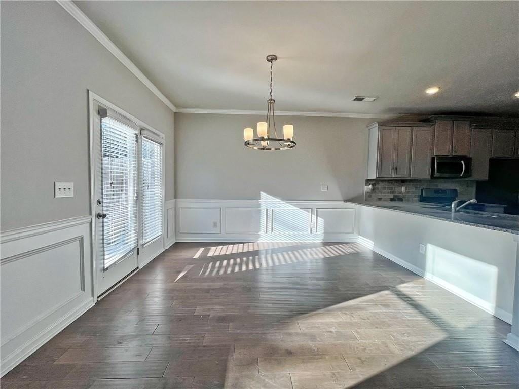 2734 Shetley Creek Dr - Photo 7 of 30