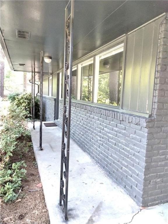 1914 Shalimar Dr Ne - Photo 2 of 22