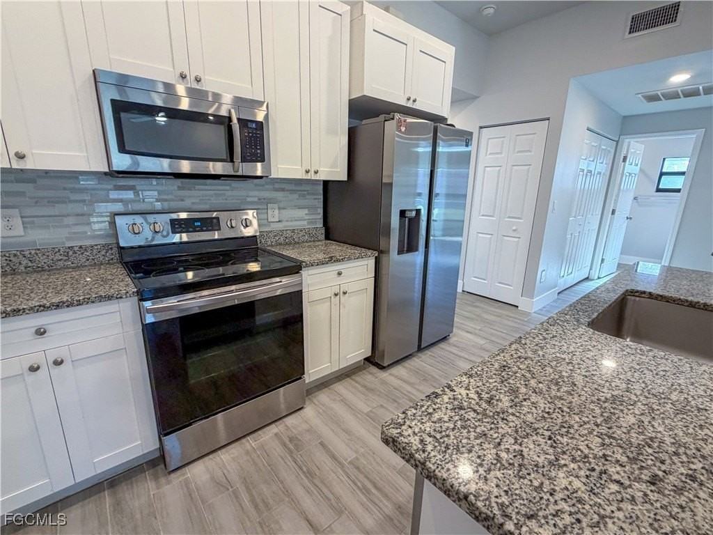 3716 Sw 16th Pl - Photo 4 of 24