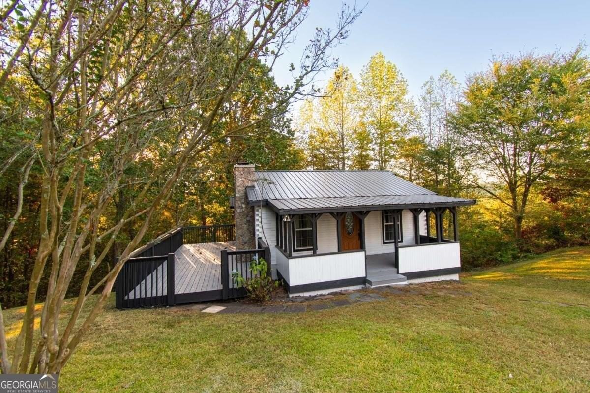 250 Nottingham Way Ne - Photo 3 of 32