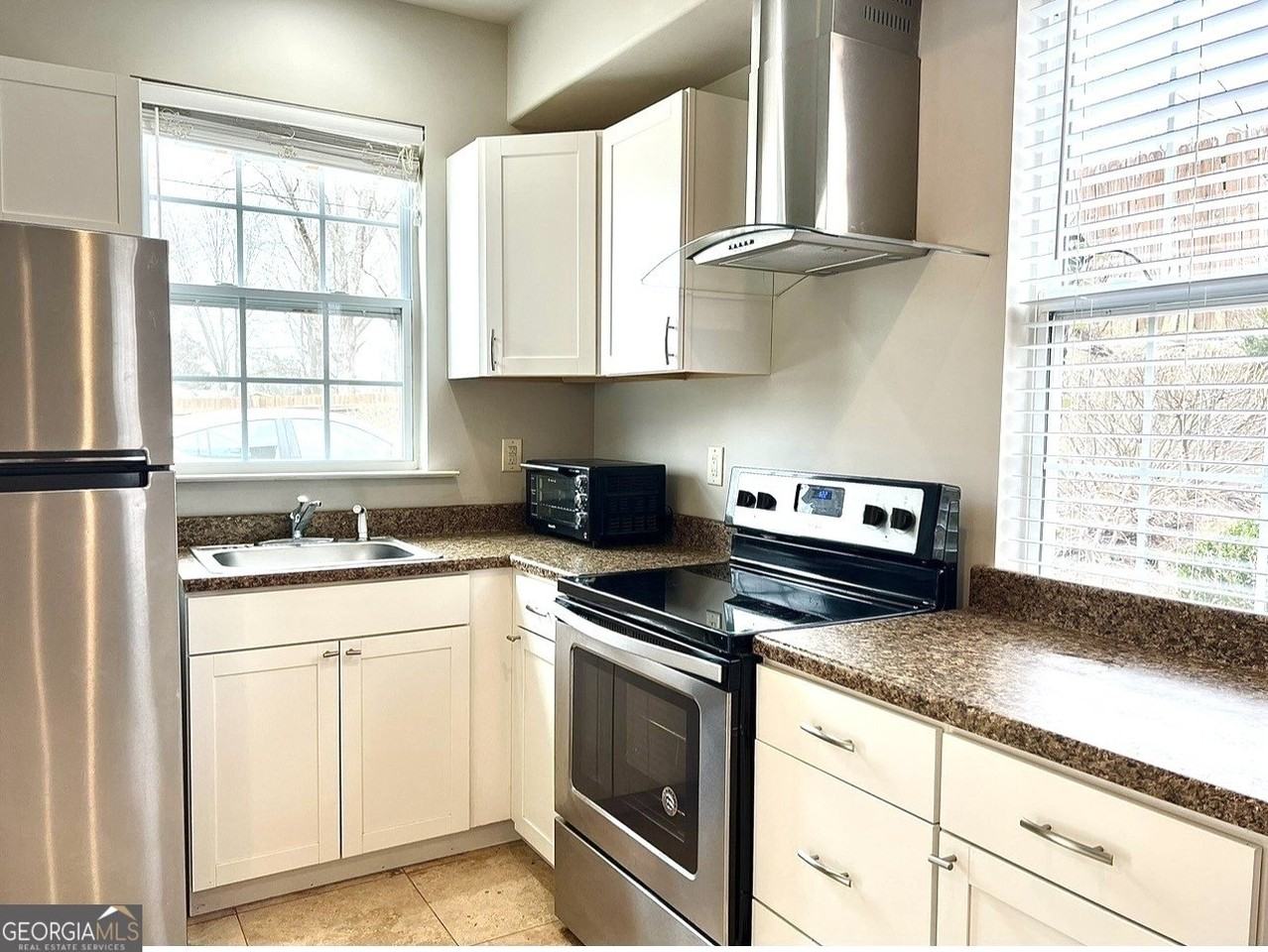 4236 E Cherokee Dr - Photo 6 of 16