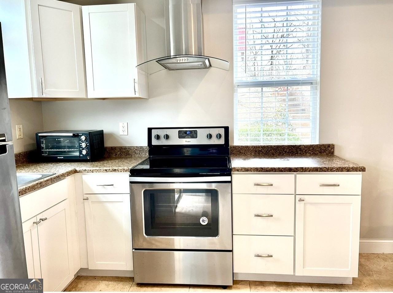 4236 E Cherokee Dr - Photo 7 of 16