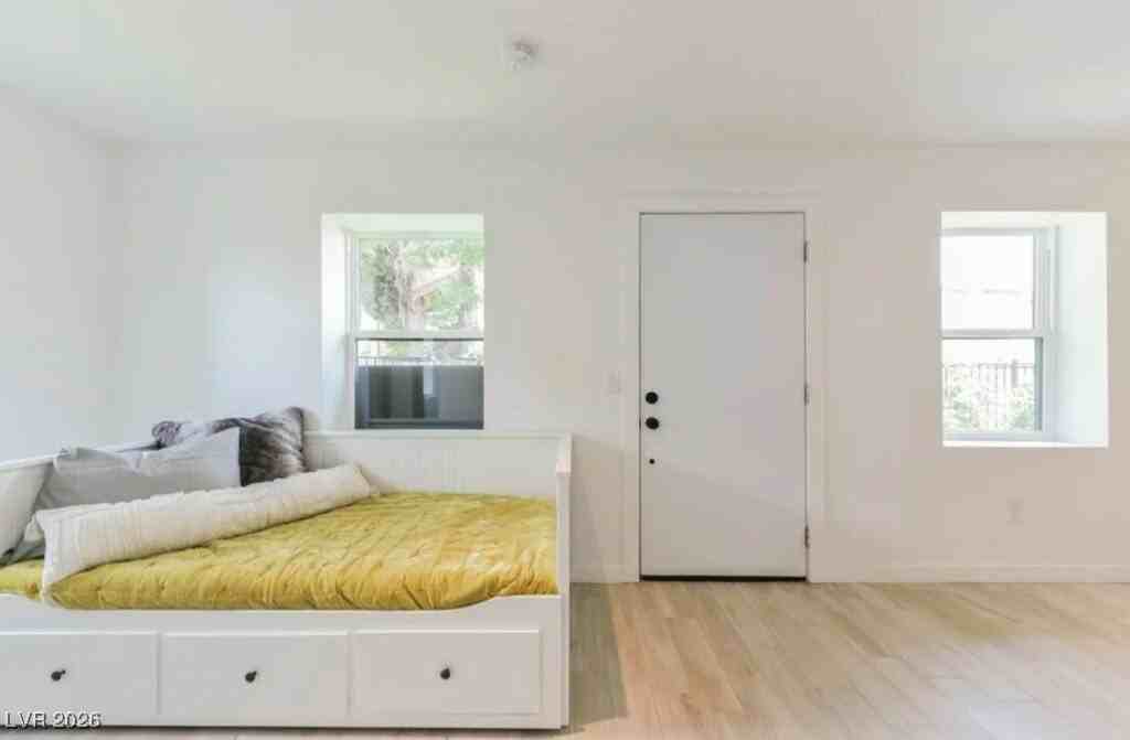 715 S 3rd St #9 - Photo 3 of 13