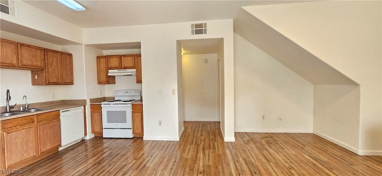 2151 Hussium Hills St #104 - Photo 4 of 17