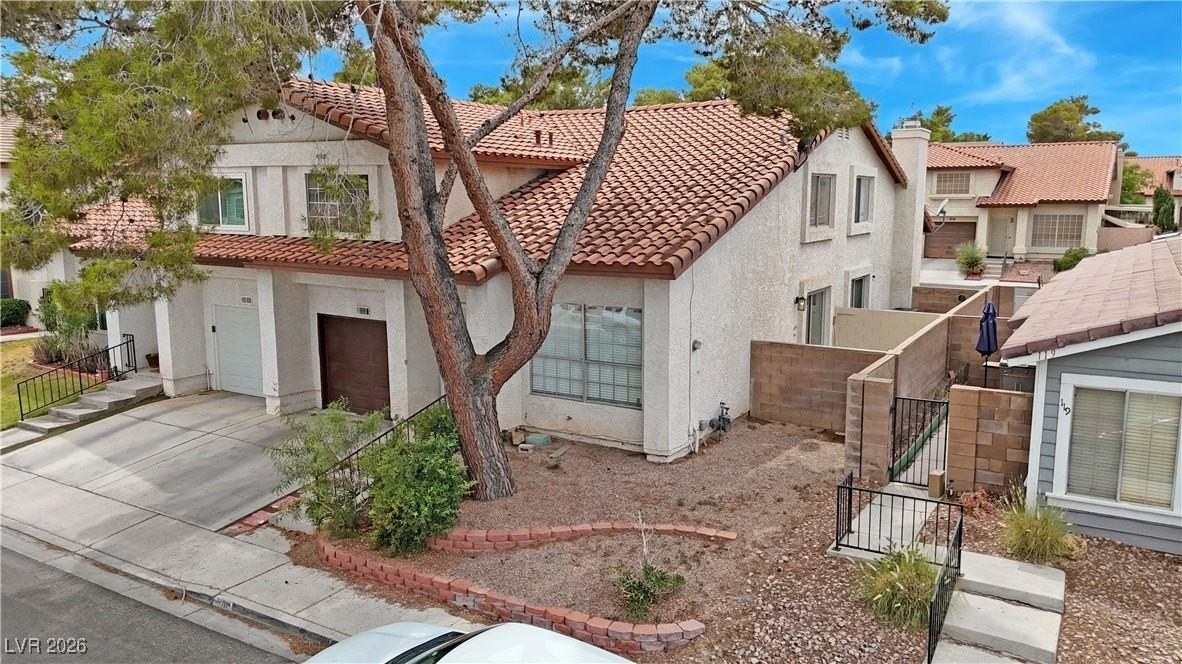 117 Boysenberry Ln - Photo 2 of 25