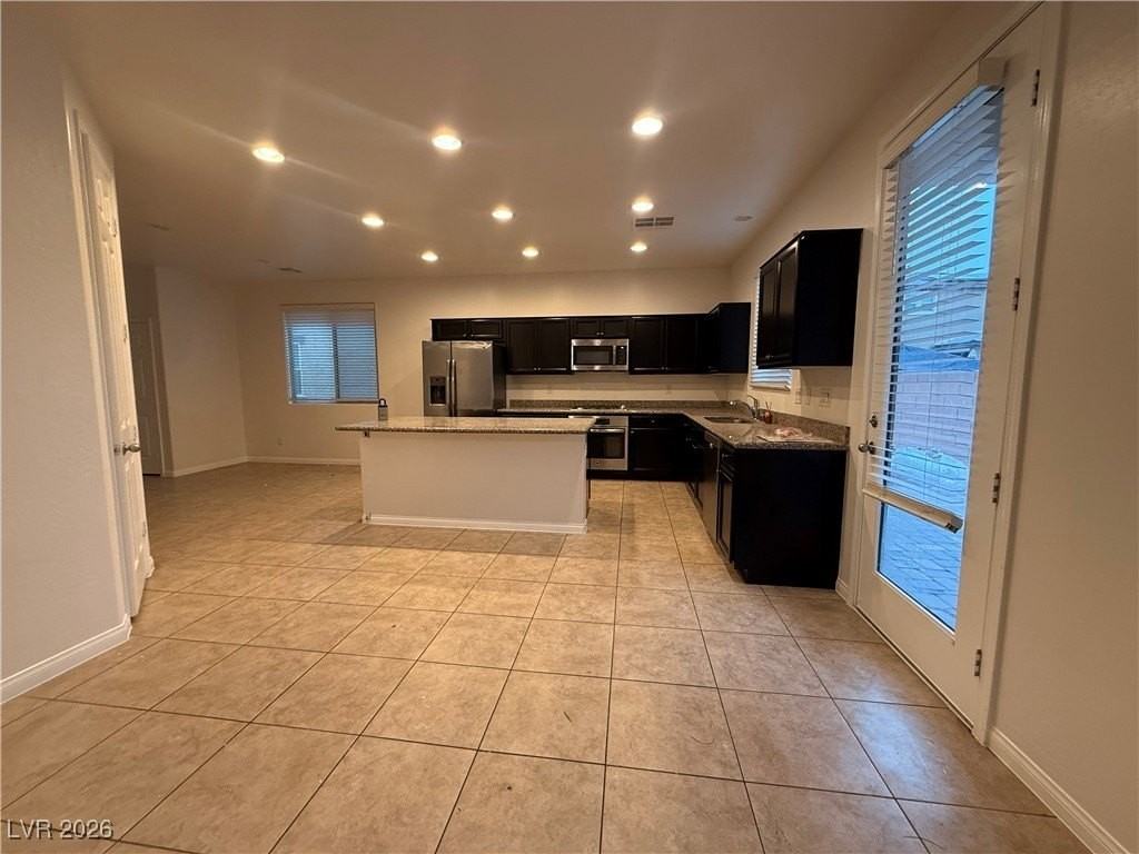 123 Volans Ave - Photo 6 of 15