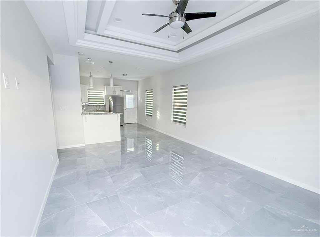 5704 Puffin Ave #4 - Photo 3 of 13