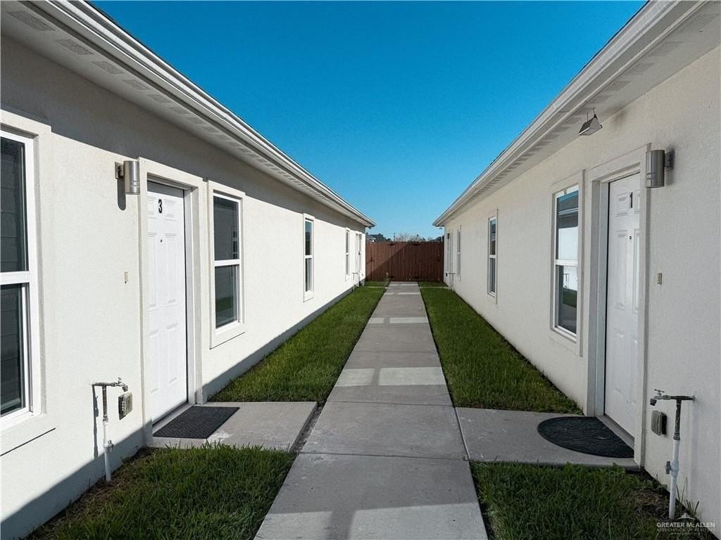 1602 Angelina Dr #2 - Photo 2 of 16