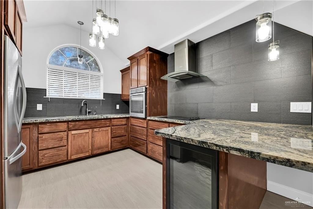 2613 Quamasia Ave - Photo 3 of 13