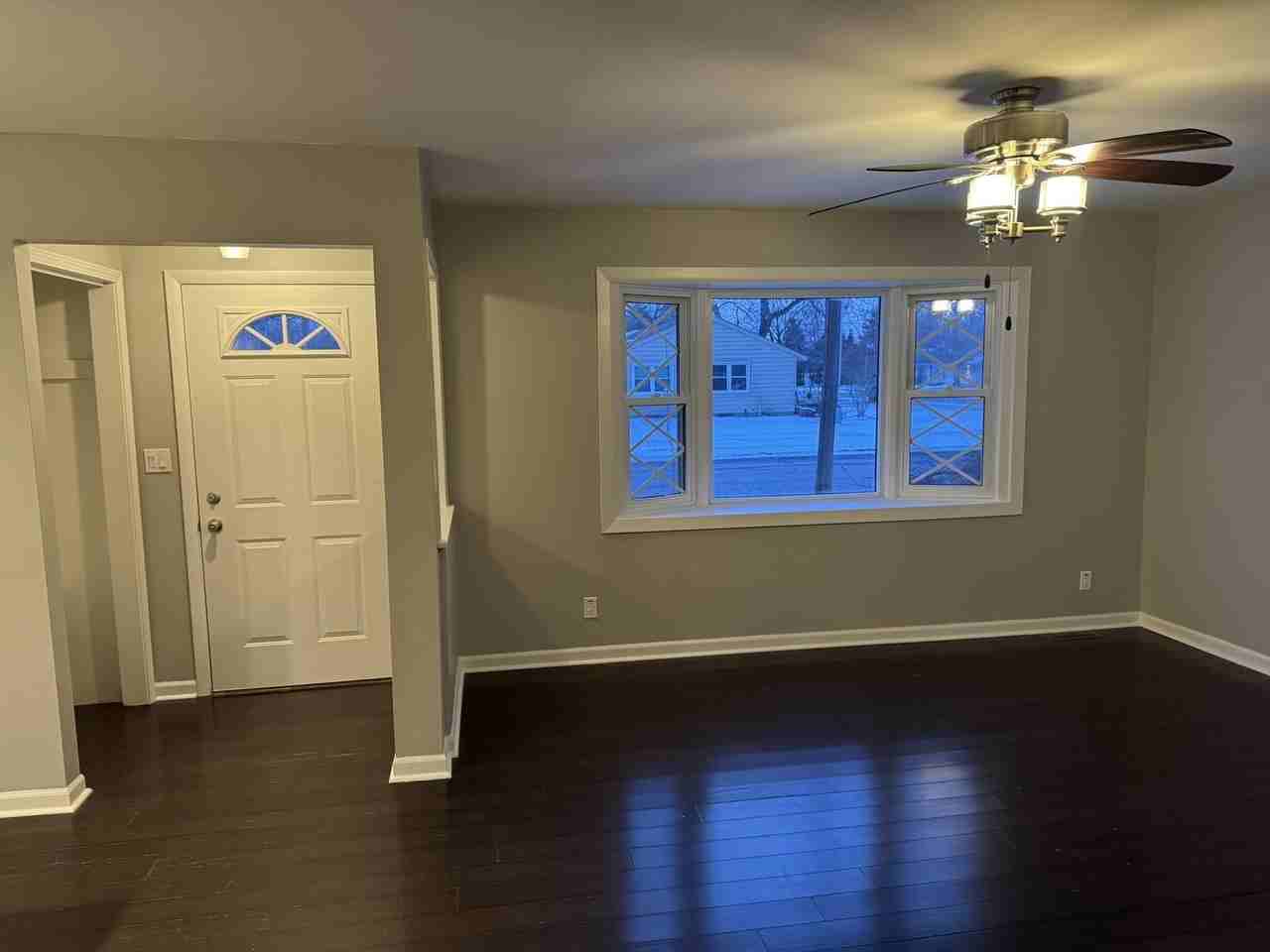 513 Wilkinson St - Photo 6 of 14