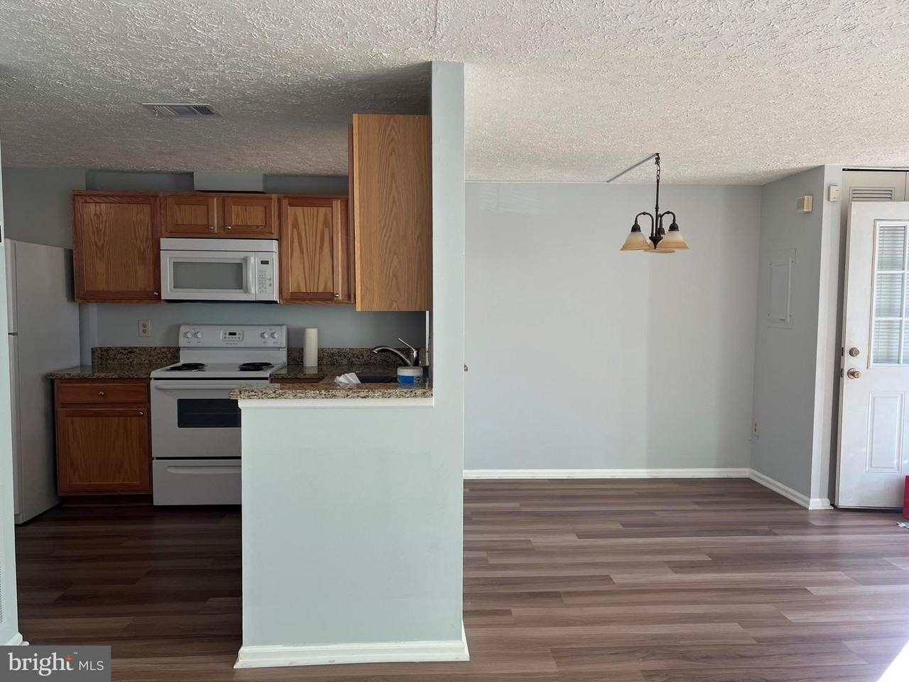 19809 Larentia Dr - Photo 3 of 11