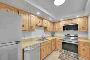 featured image of 7835 Lakeside Boulevard