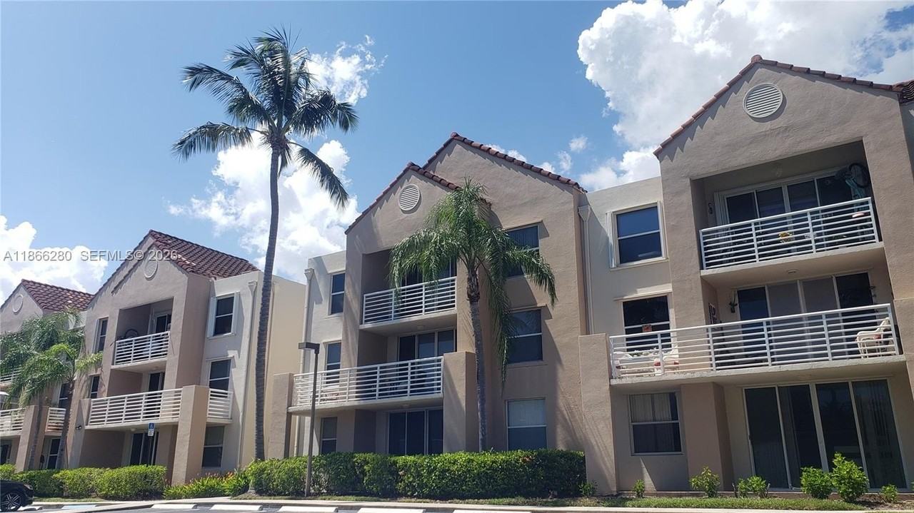 2731 Ocean Club Blvd #205 - Photo 4 of 16