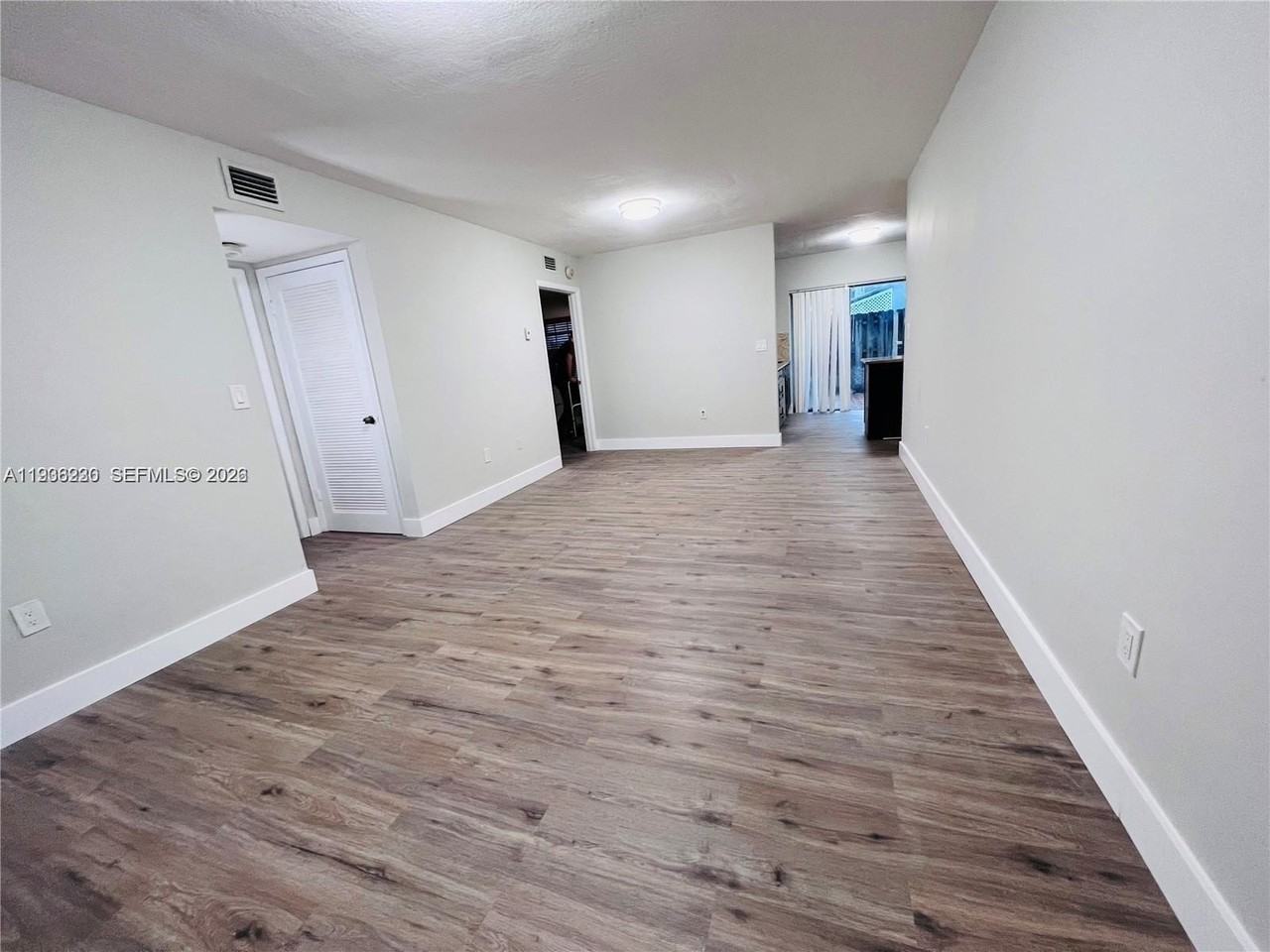 7060 Nw 173rd Dr #1505 - Photo 3 of 15