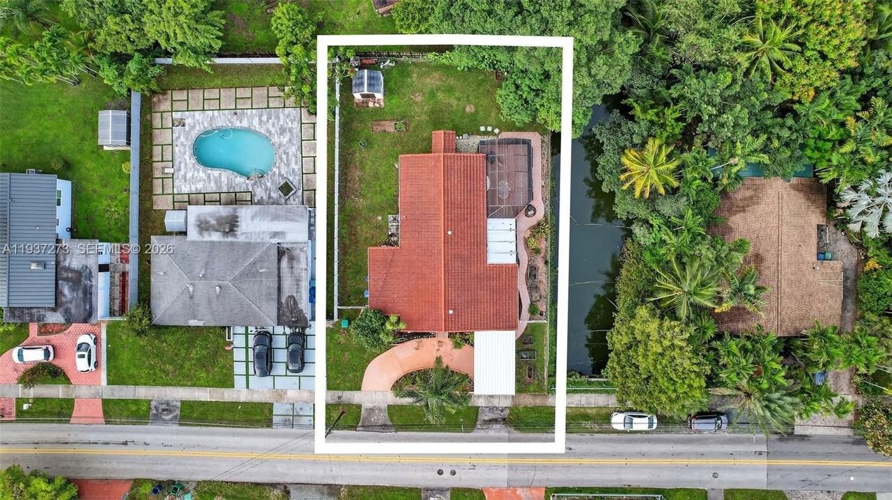 2500 Ne 209th Ter - Photo 6 of 46