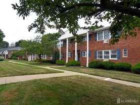 28 Woodedge Ave Apt 2 #2802 - Photo 1 of 1