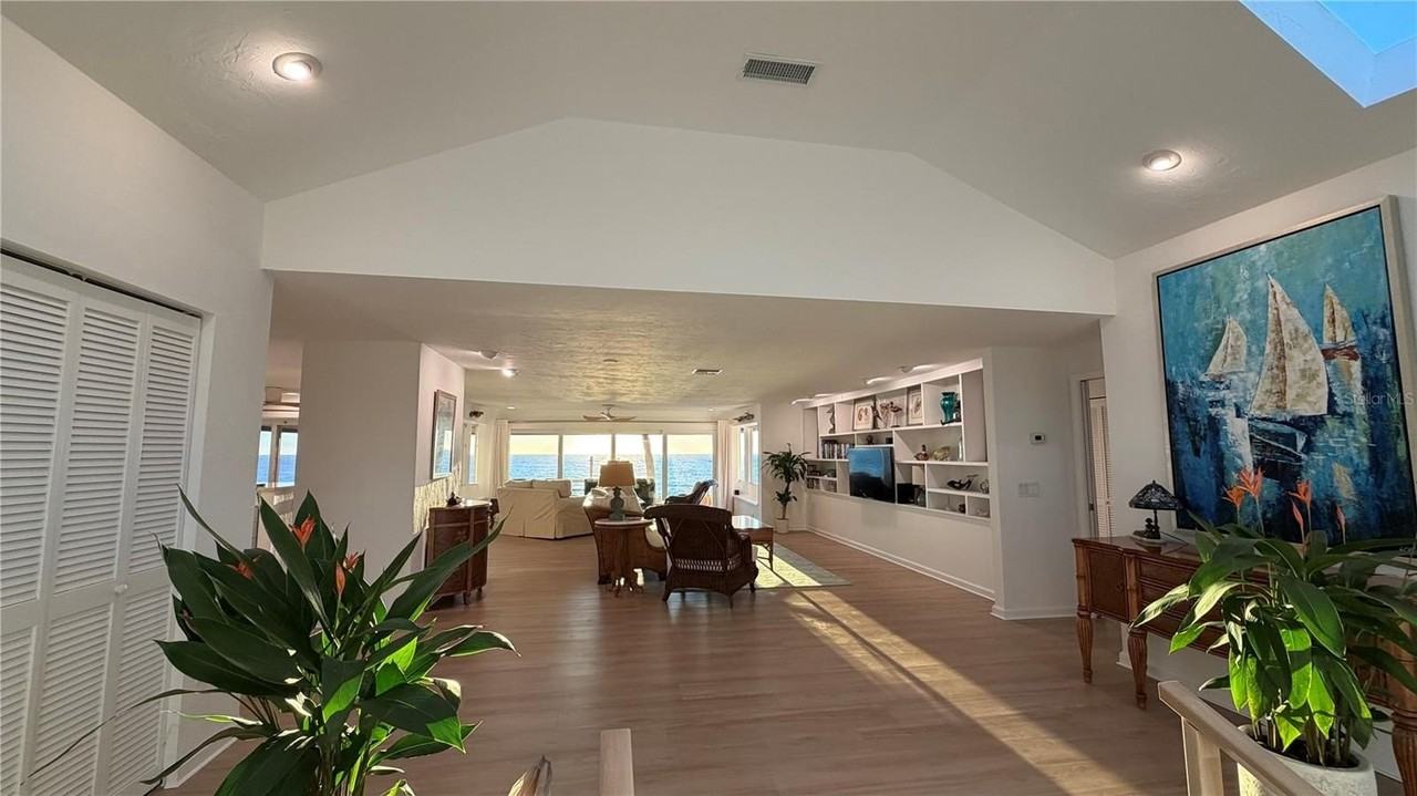 2709 Casey Key Rd - Photo 5 of 50