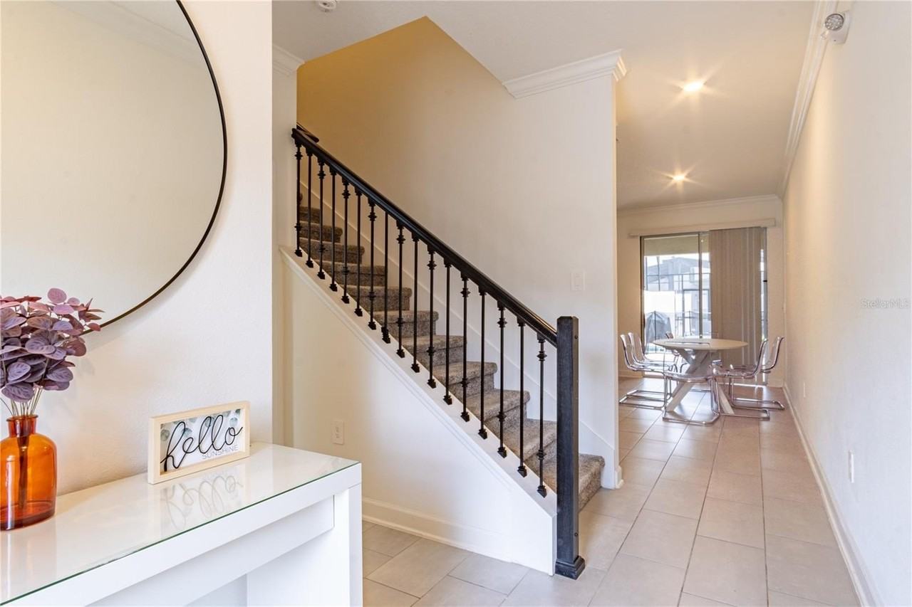 2705 Scrapbook St - Photo 2 of 35