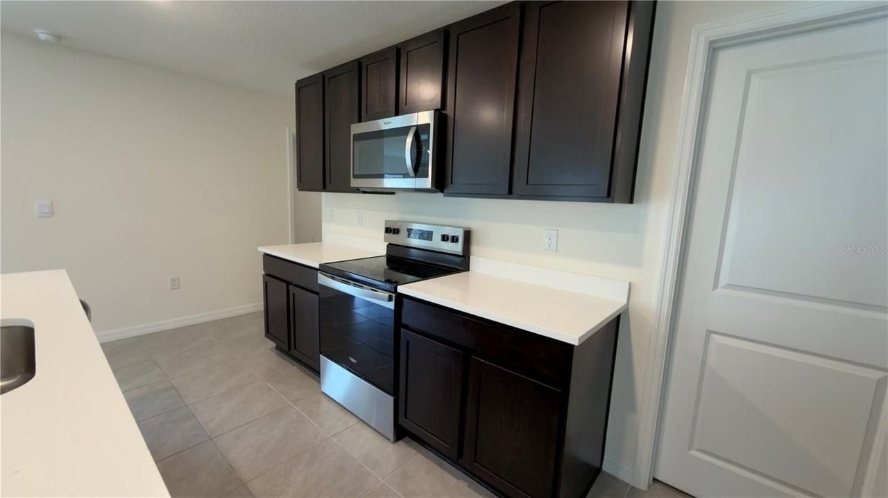 8632 Sw 45th Ct - Photo 6 of 41