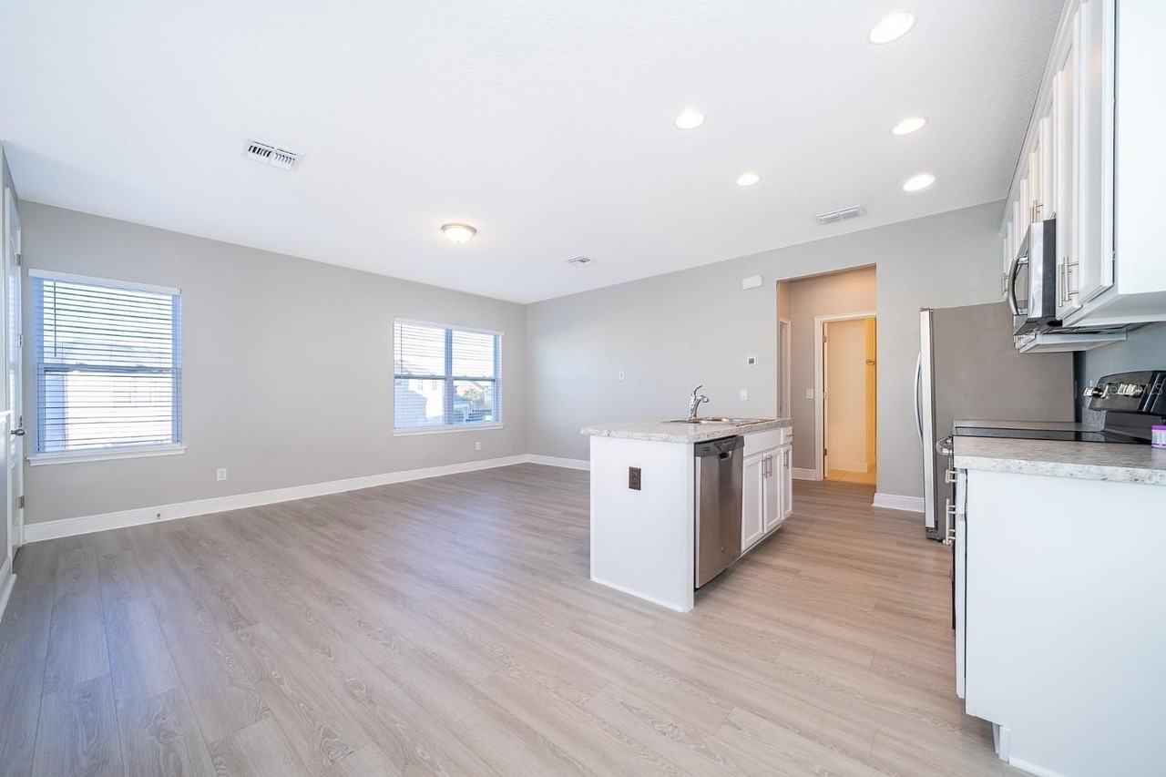 13541 Doisy St - Photo 7 of 13