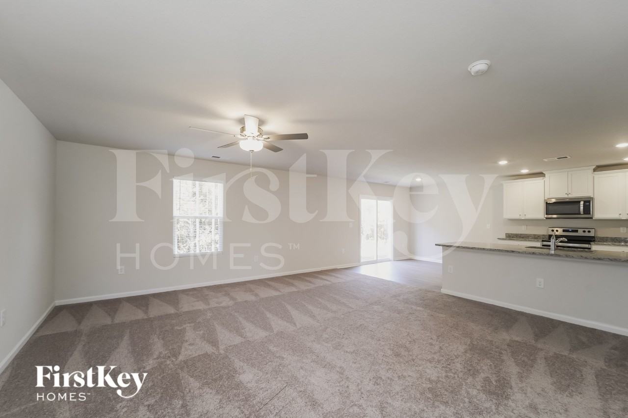 5221 Wolfridge Ave - Photo 3 of 16