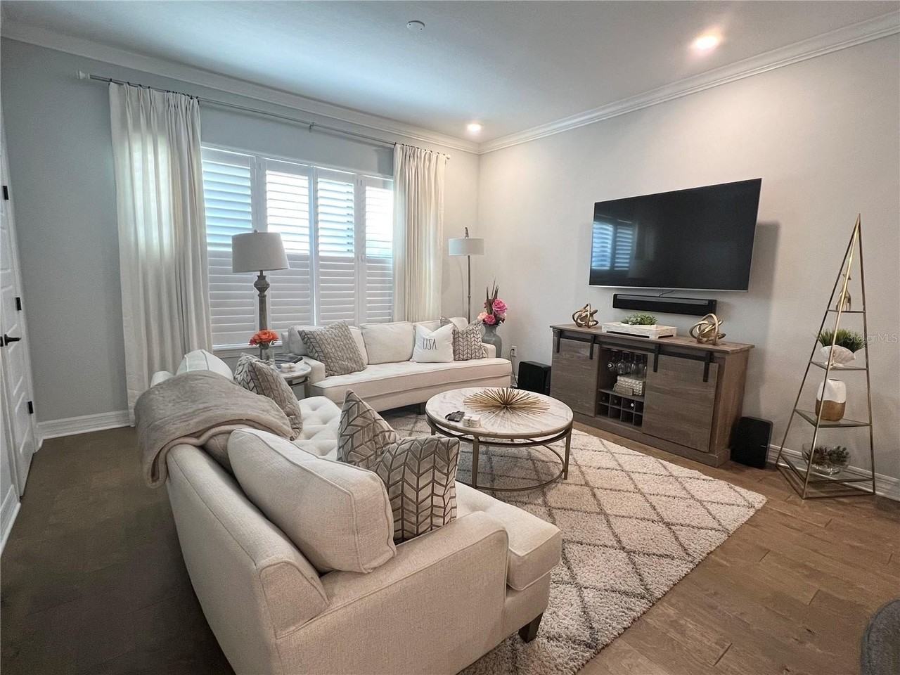 3421 W Horatio St #110 - Photo 5 of 29