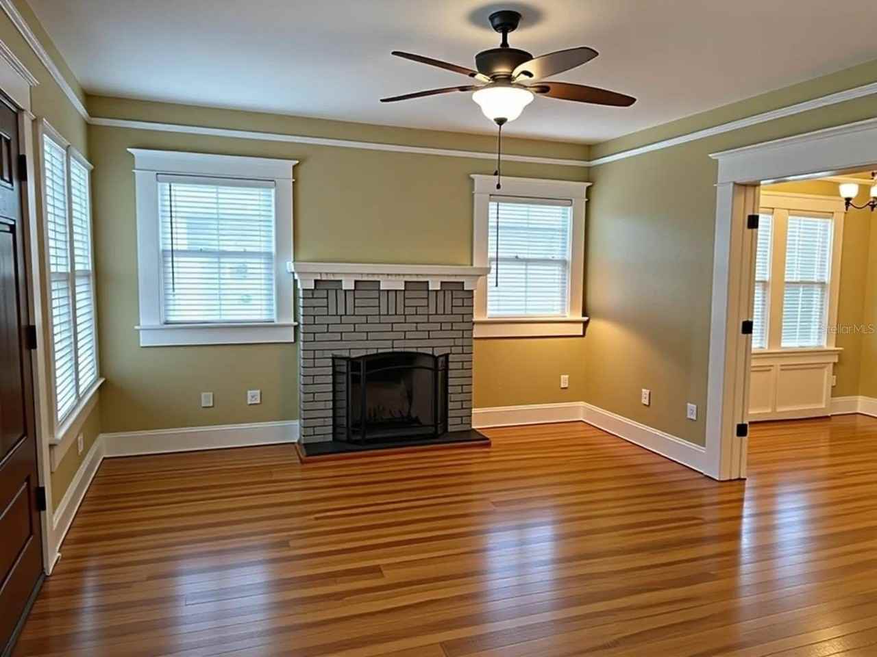 807 S Fremont Ave - Photo 6 of 40