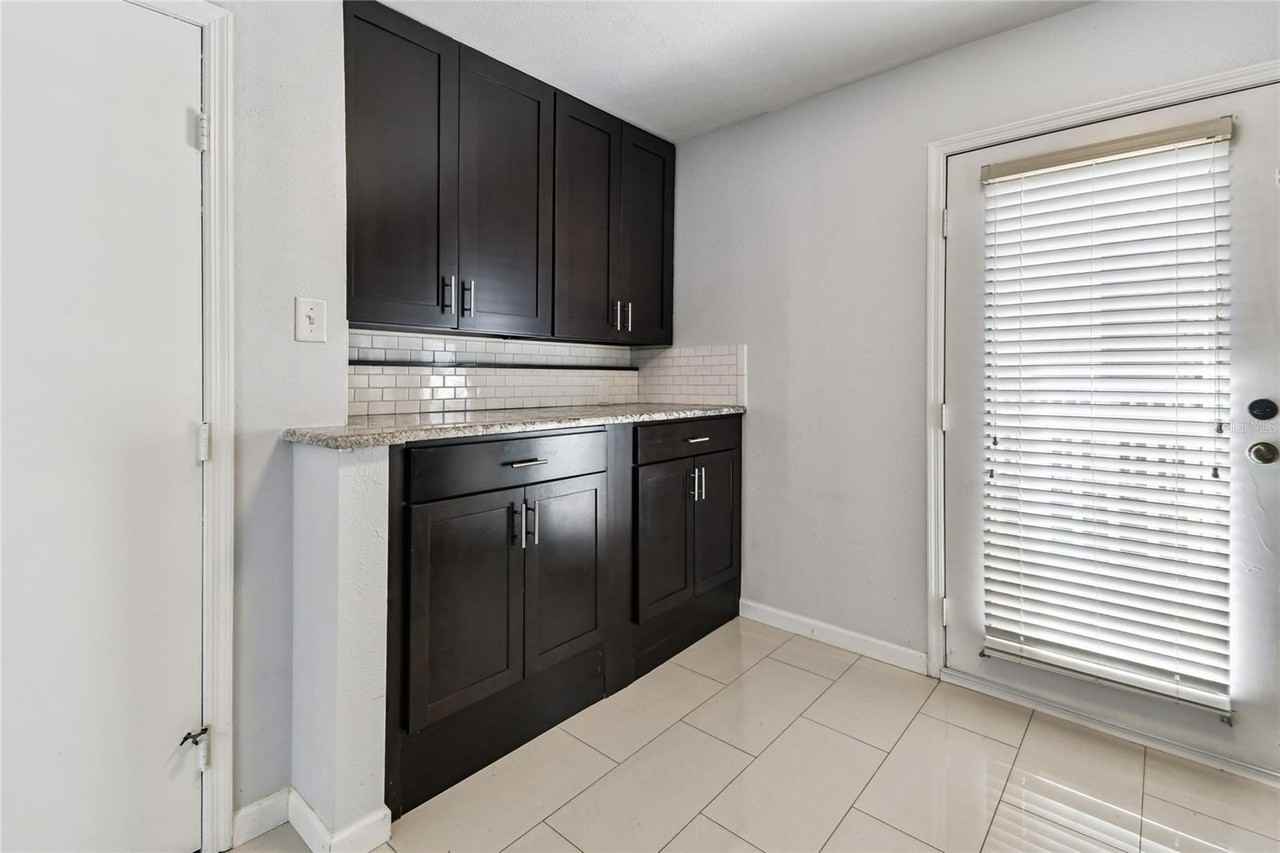 13022 Arborview Pl - Photo 4 of 26