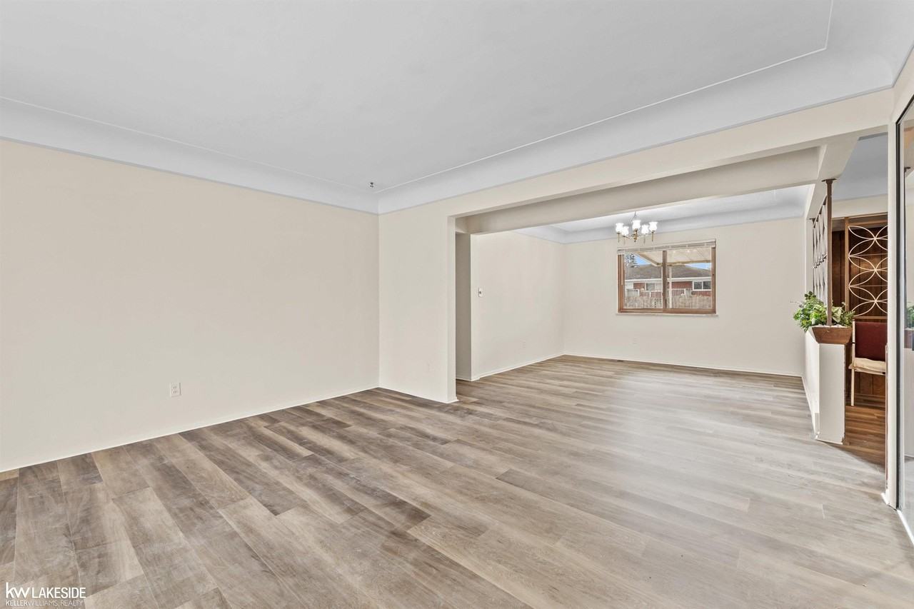 11050 Irene Ave - Photo 3 of 26