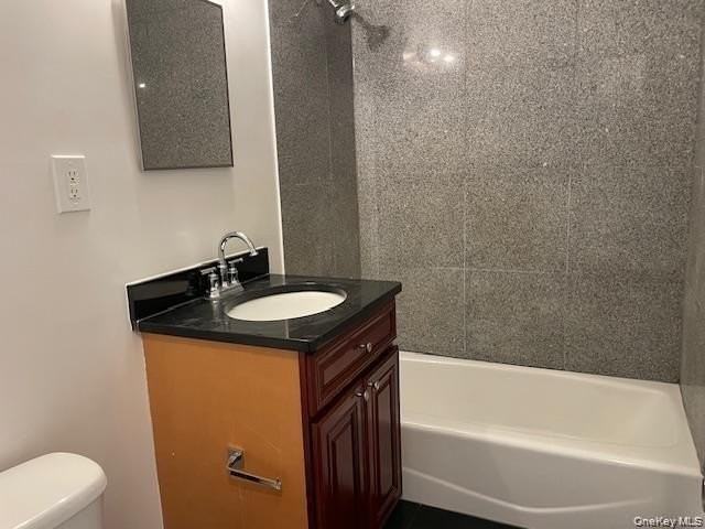 140 Mcglynn Pl - Photo 6 of 9