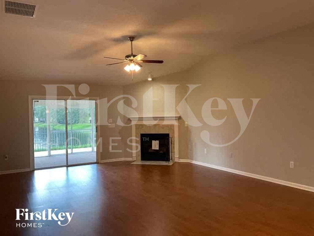 2825 Eagle Preserve Blvd - Photo 4 of 19