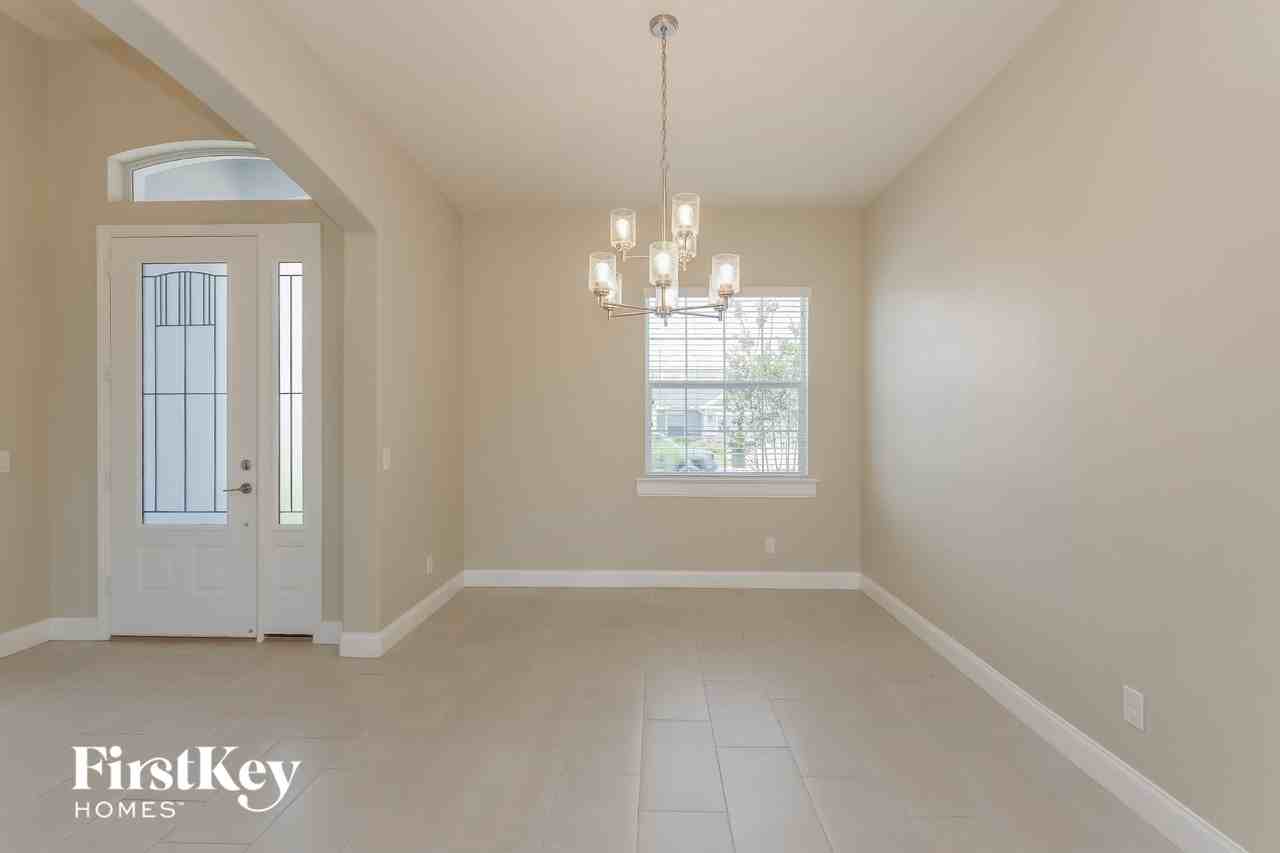 6092 Highlands Grace Blvd - Photo 4 of 15